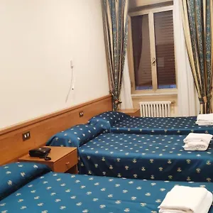 https://alloggio-carmen-salles.it-romehotels.com